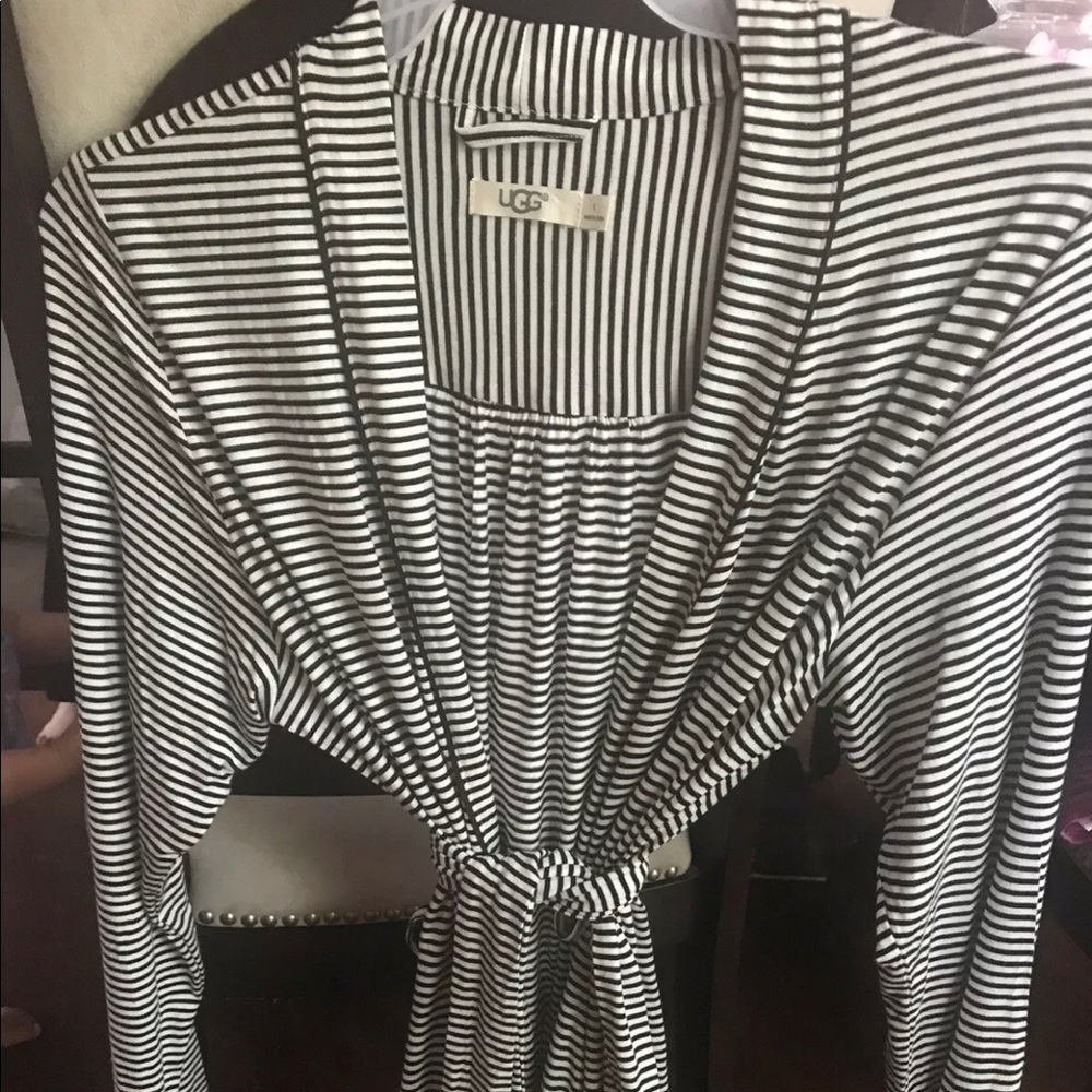 Ugg kimono wrap